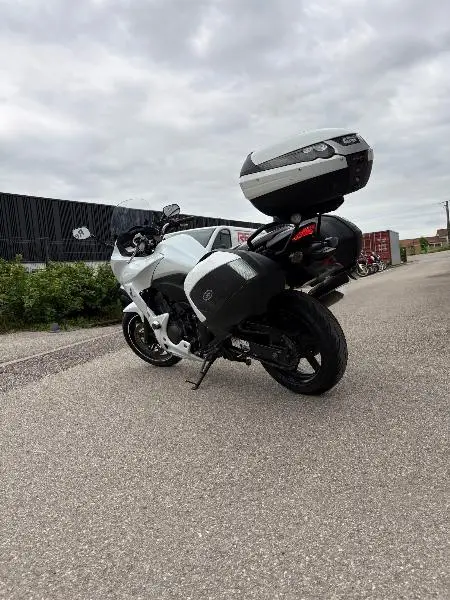 CBF 1000 FA