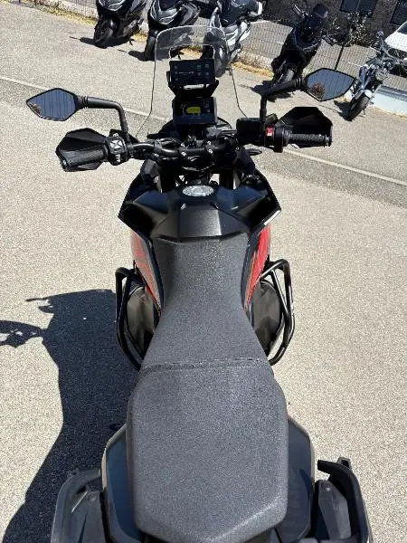 790 ADVENTURE