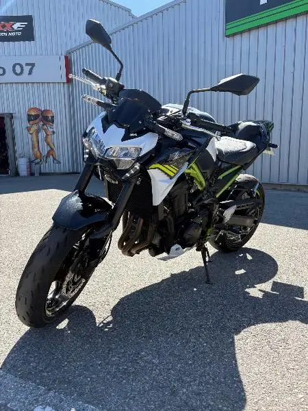 Z 900