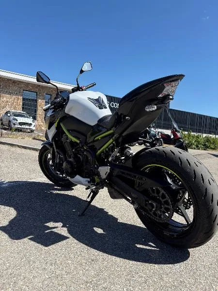Z 900