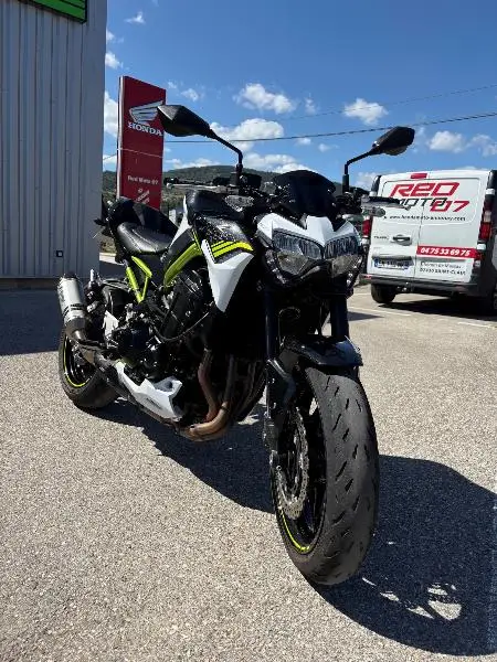 Z 900