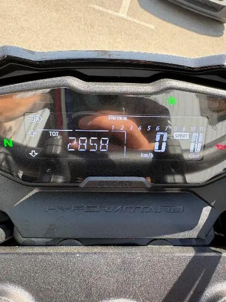 HYPERMOTARD
