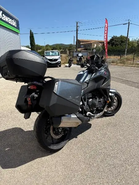 NT 1100 DCT