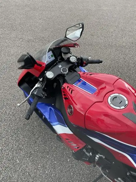 CBR 1000 RR FIREBLADE