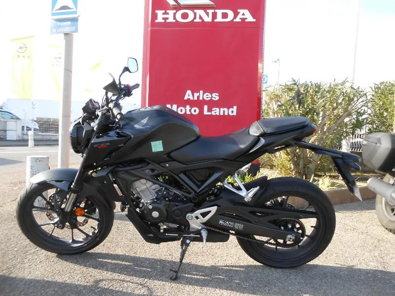 CB 125 2026