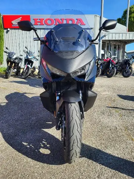 NSS FORZA 750