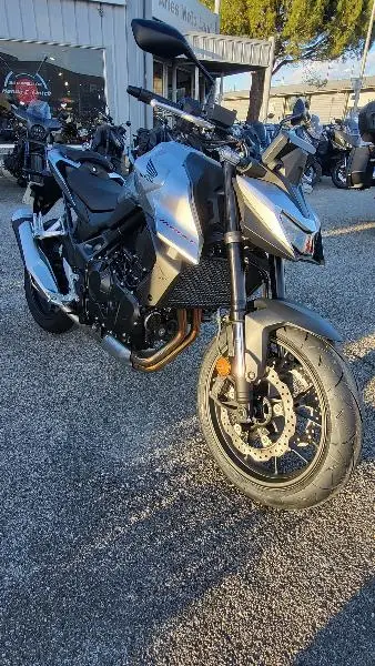CB 750 HORNET
