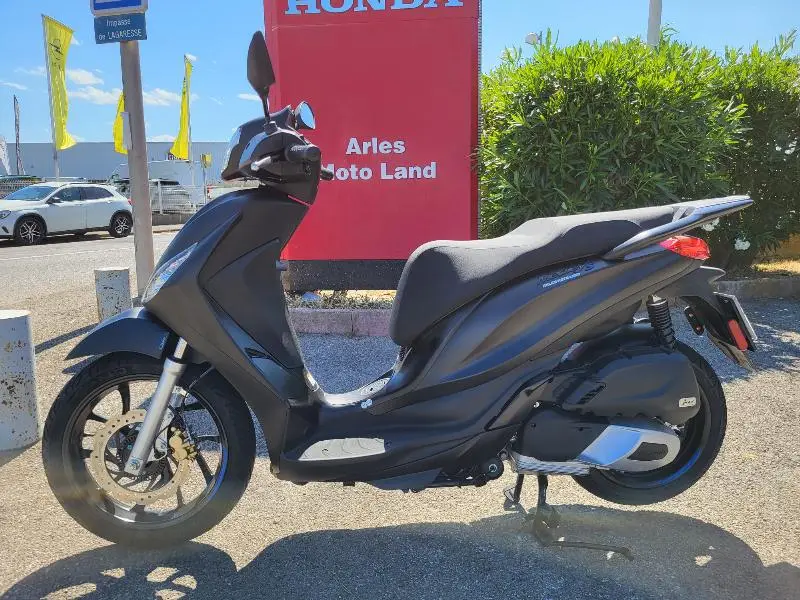 MEDLEY 125 S