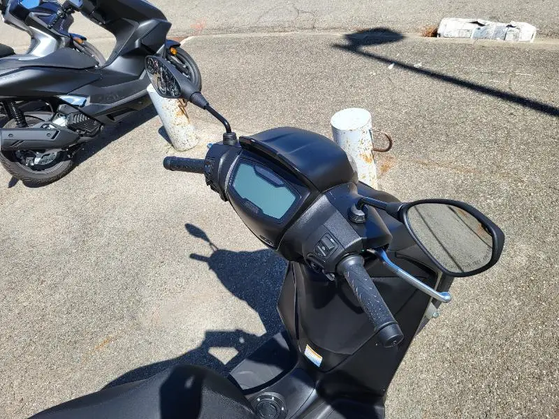 MEDLEY 125 S