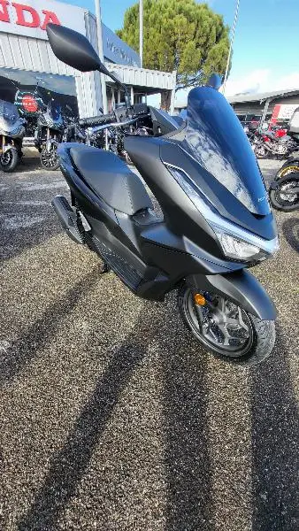 PCX 125