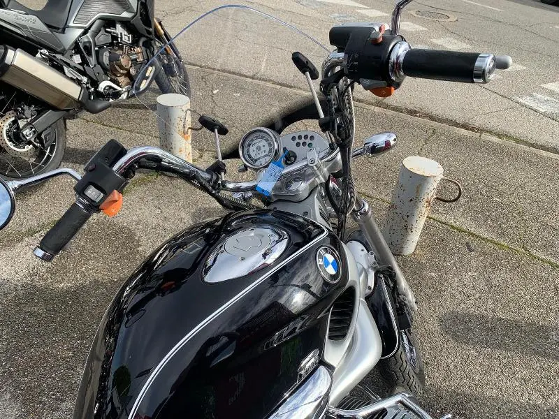 R 1200 C