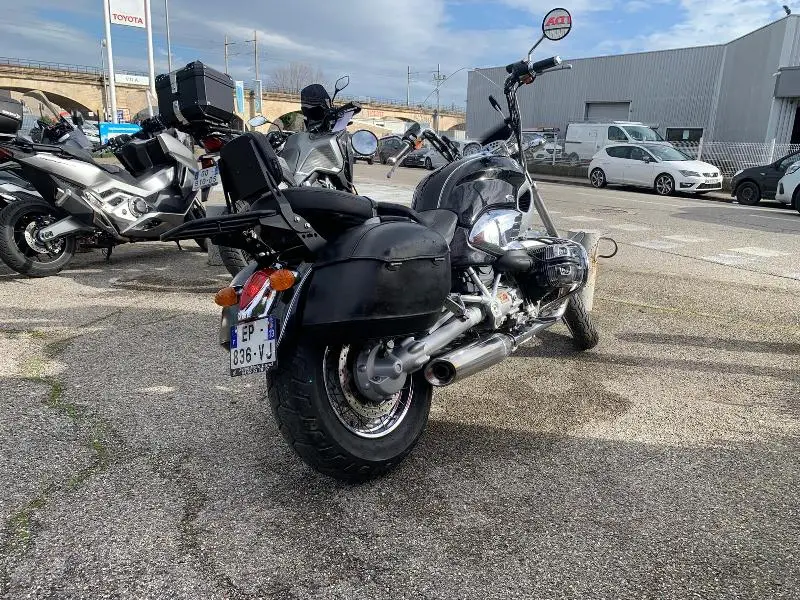 R 1200 C