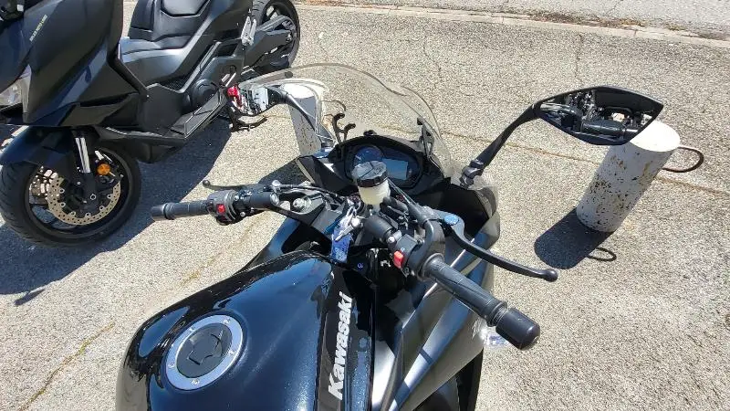 Z 1000 SX