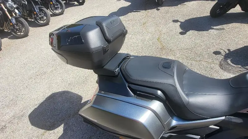 GL 1800 GOLDWING DCT