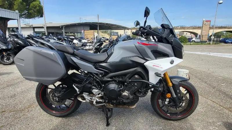 TRACER 900 GT
