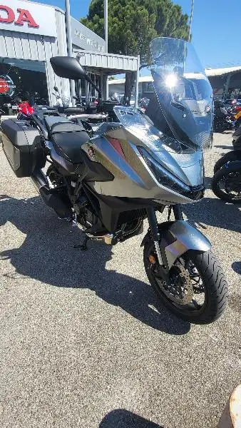 NT 1100 DCT