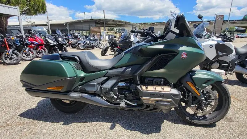 GL 1800 GOLDWING DCT