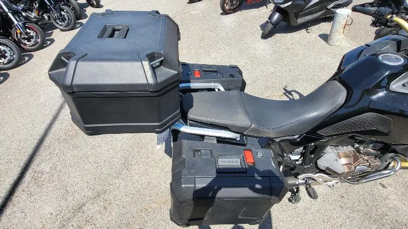 CRF 1100 L AFRICA TWIN  ADVENTURE SPORTS DCT