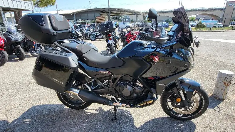 NT 1100