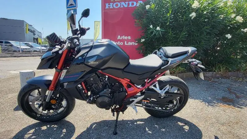 CB 750 HORNET