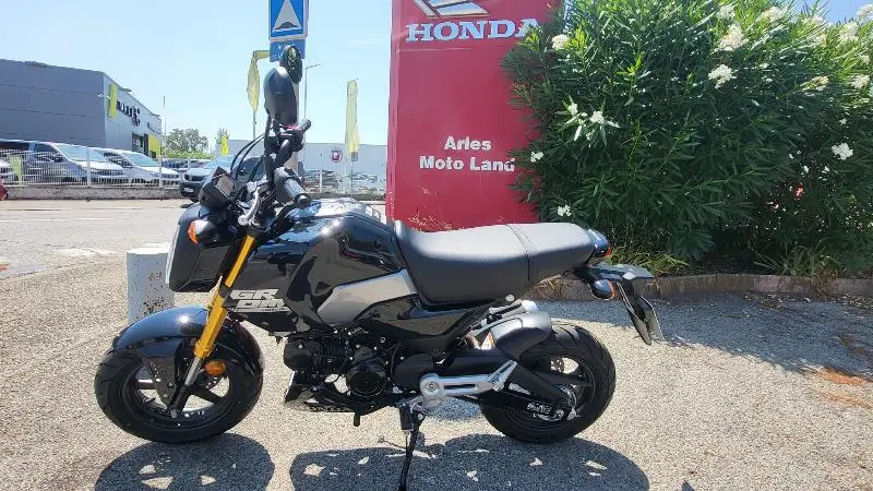 MSX 125 Grom
