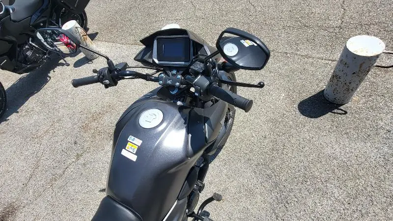 CB 125 F