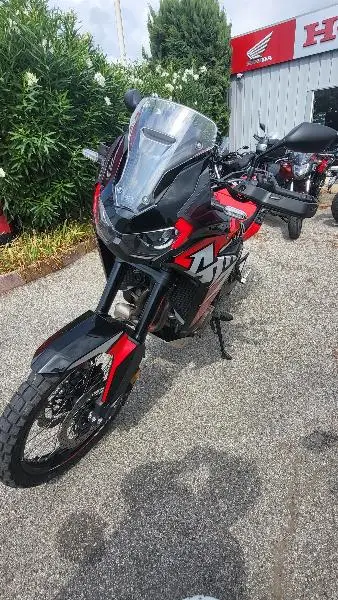 CRF 1100  L AFRICA TWIN