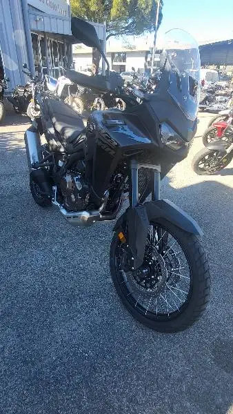 CRF 1100  L AFRICA TWIN