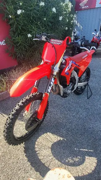CRF 250 R