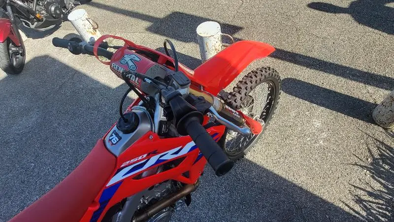 CRF 250 R