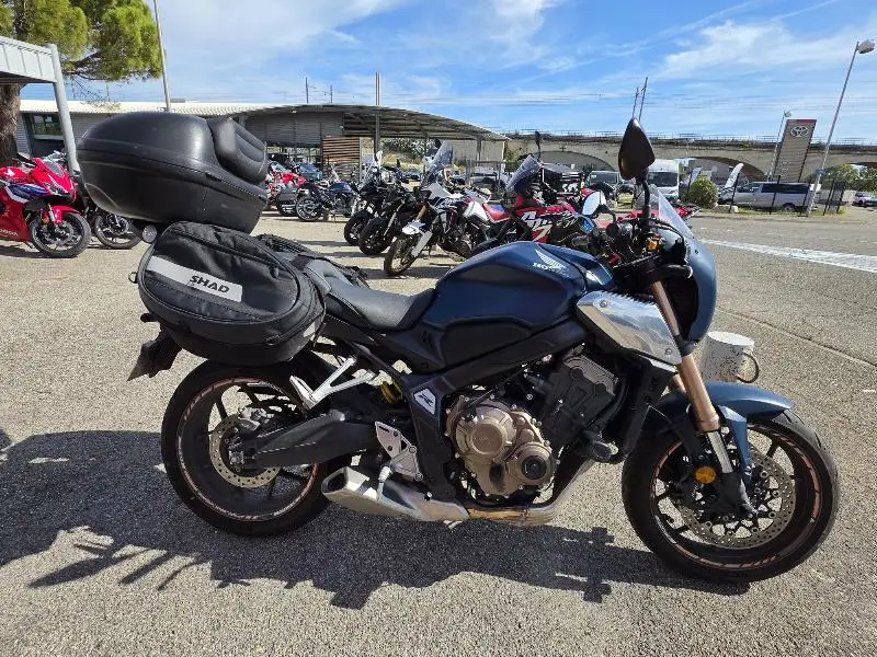 CB650R Neo Sports Café