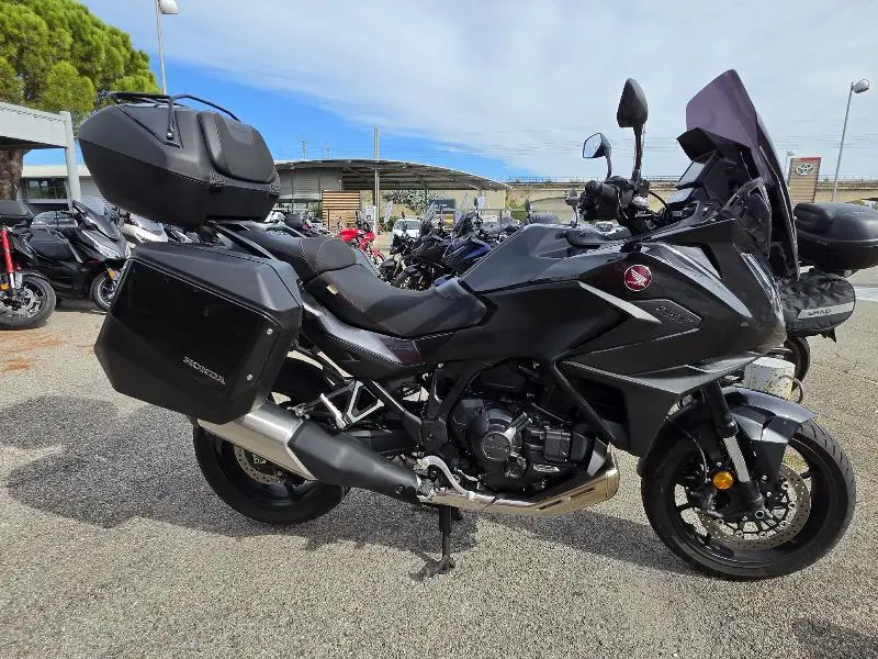 NT 1100 DCT