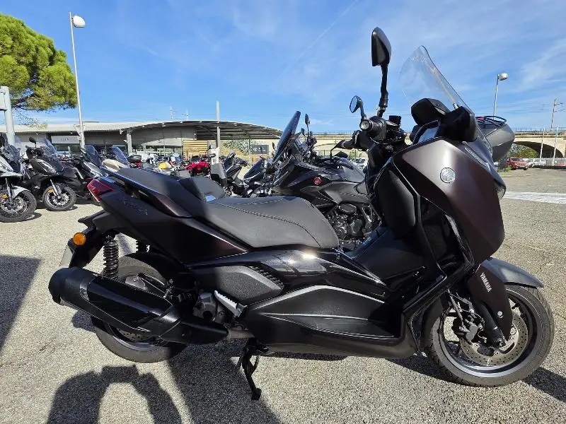 XMAX 300 TECH MAX 