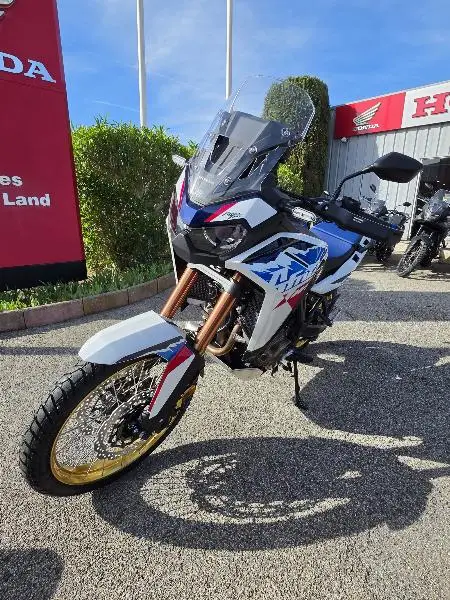 CRF 1100  L AFRICA TWIN