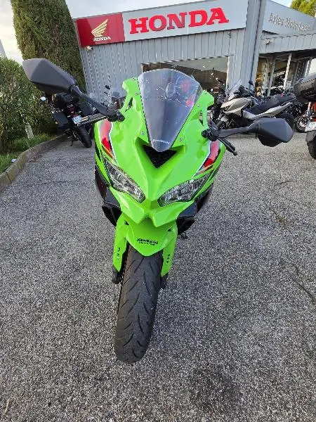 Ninja ZX4RR