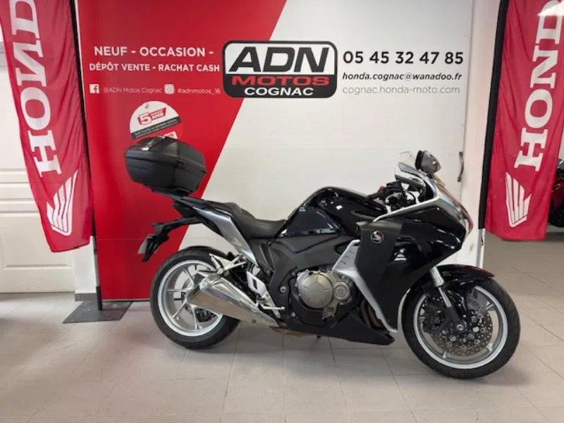 VFR 1200