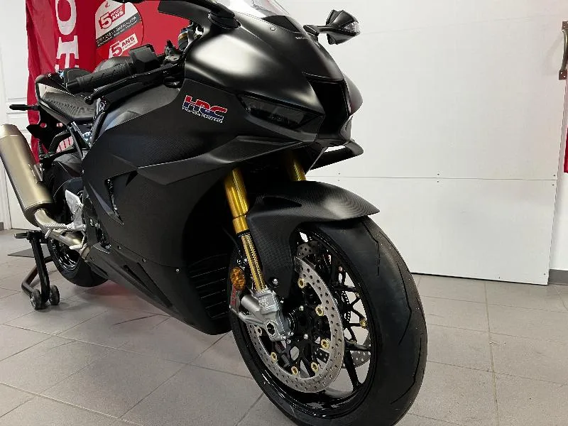 CBR 1000  RRR FIREBLADE SP