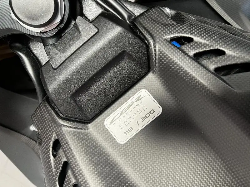 CBR 1000  RRR FIREBLADE SP