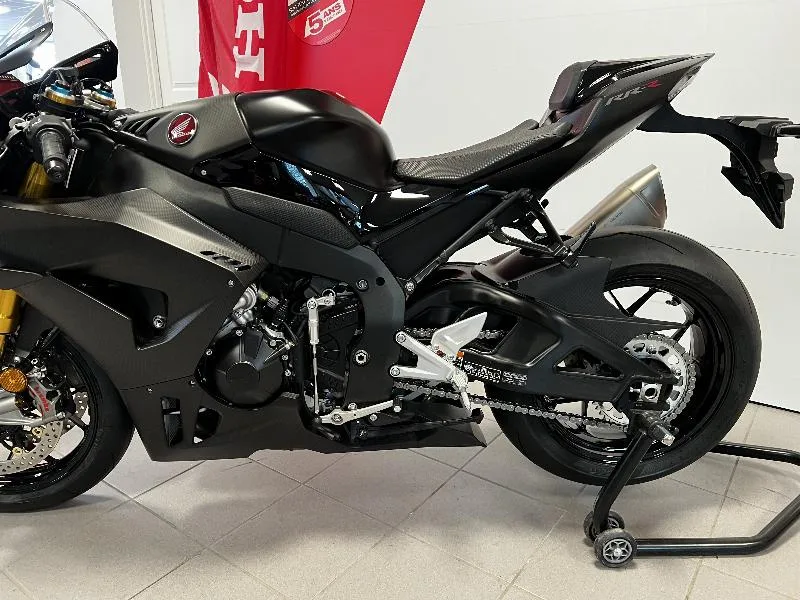 CBR 1000  RRR FIREBLADE SP