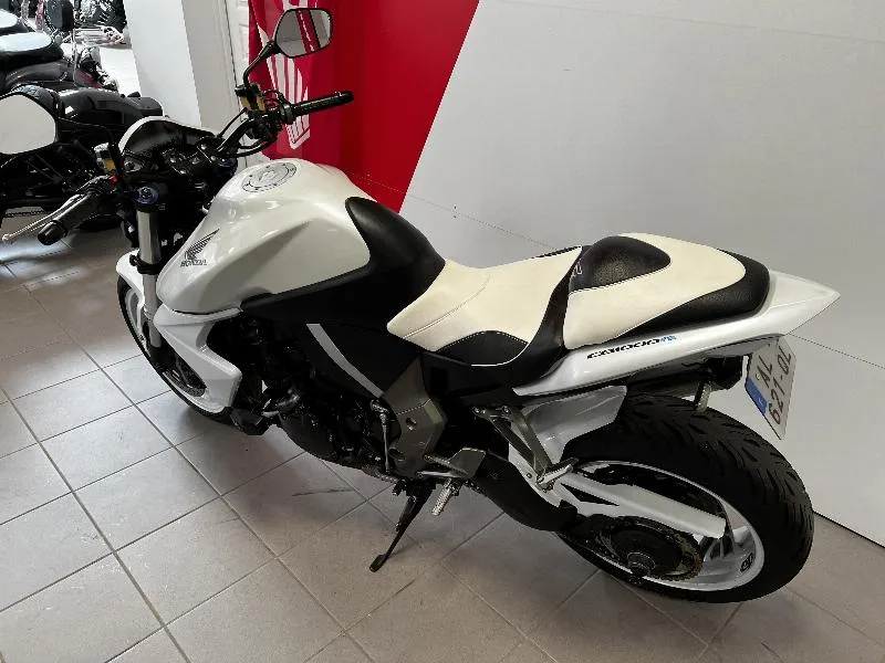 CB1000R