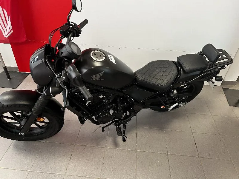 REBEL 500