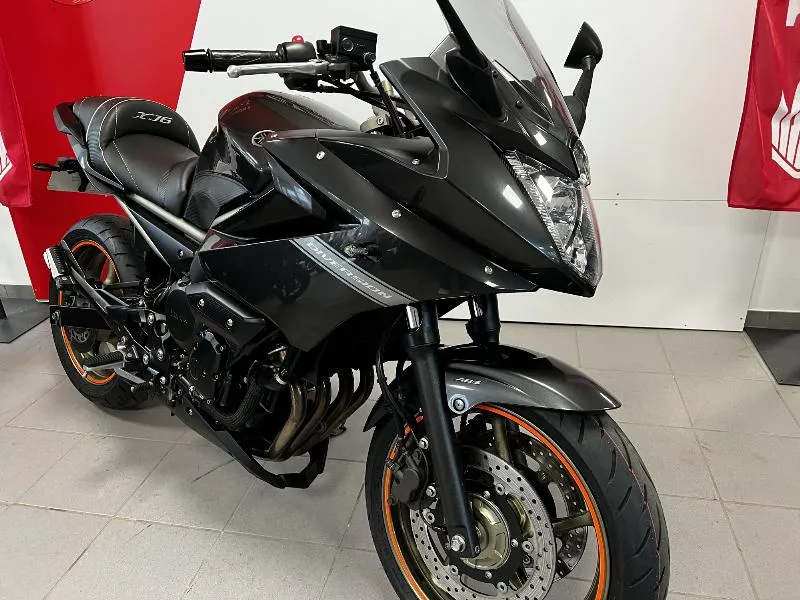 XJ 600 DIVERSION