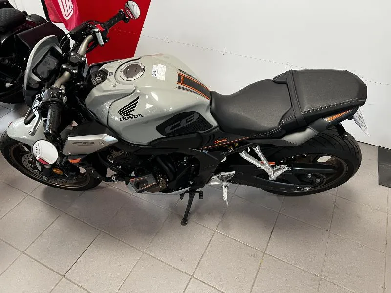CB650R Four Edition Spécial