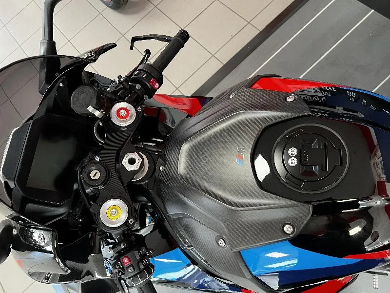 M 1000RR