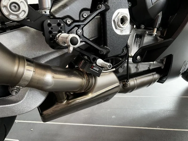 M 1000RR