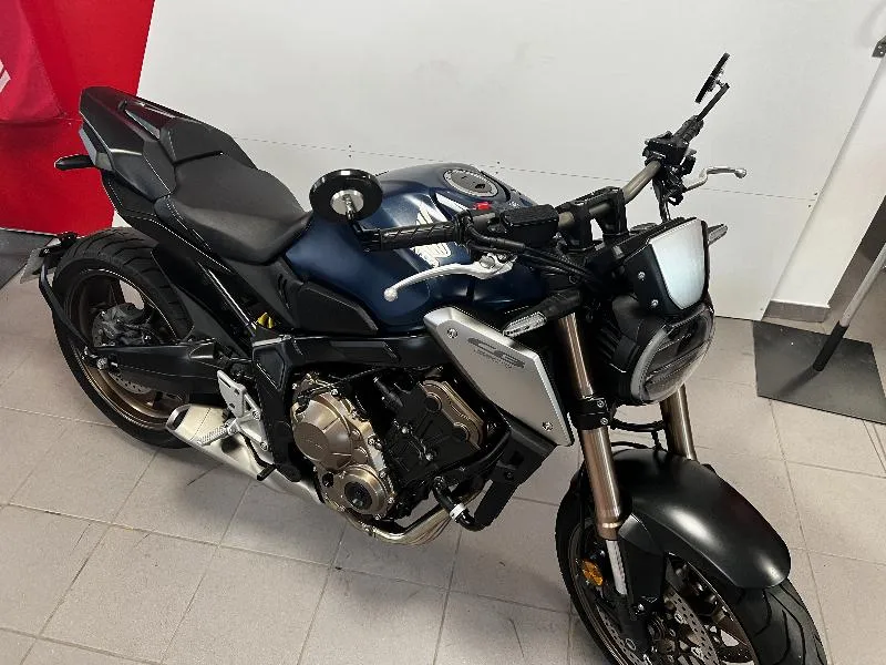 CB 650R