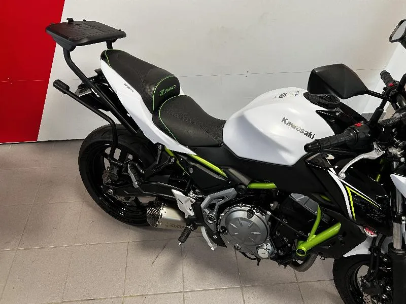 Z650  Z650