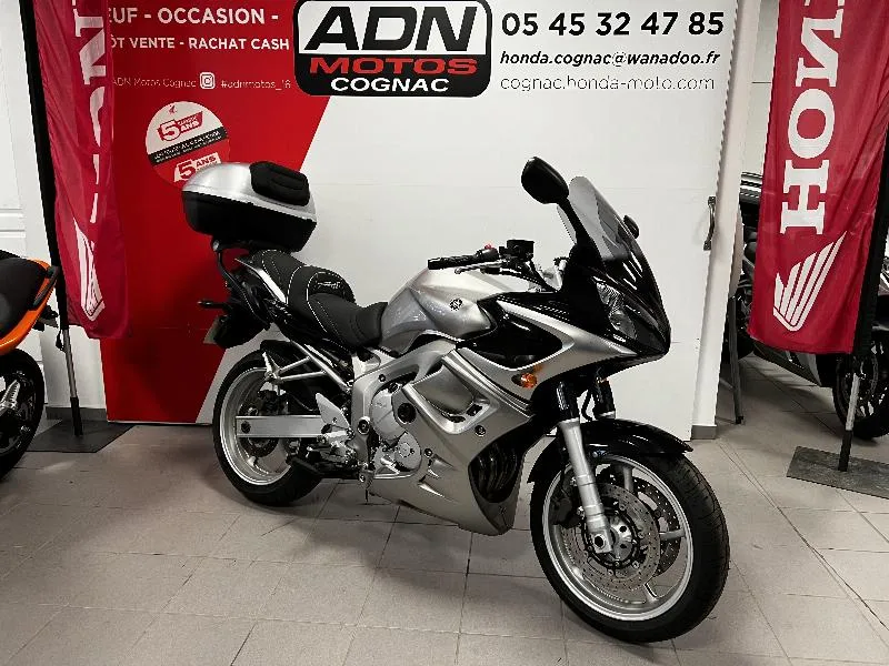 FAZER 600