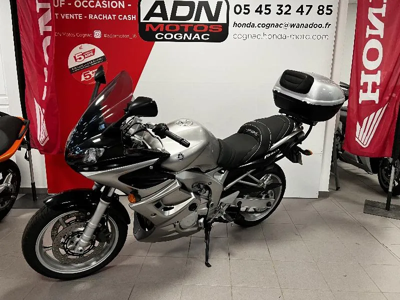 FAZER 600