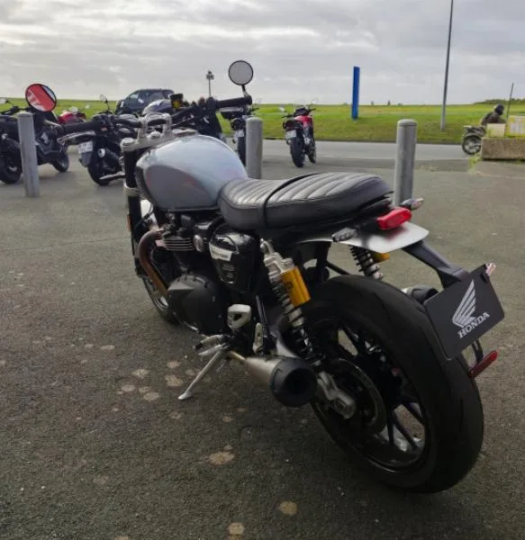 SPEED TWIN 1200